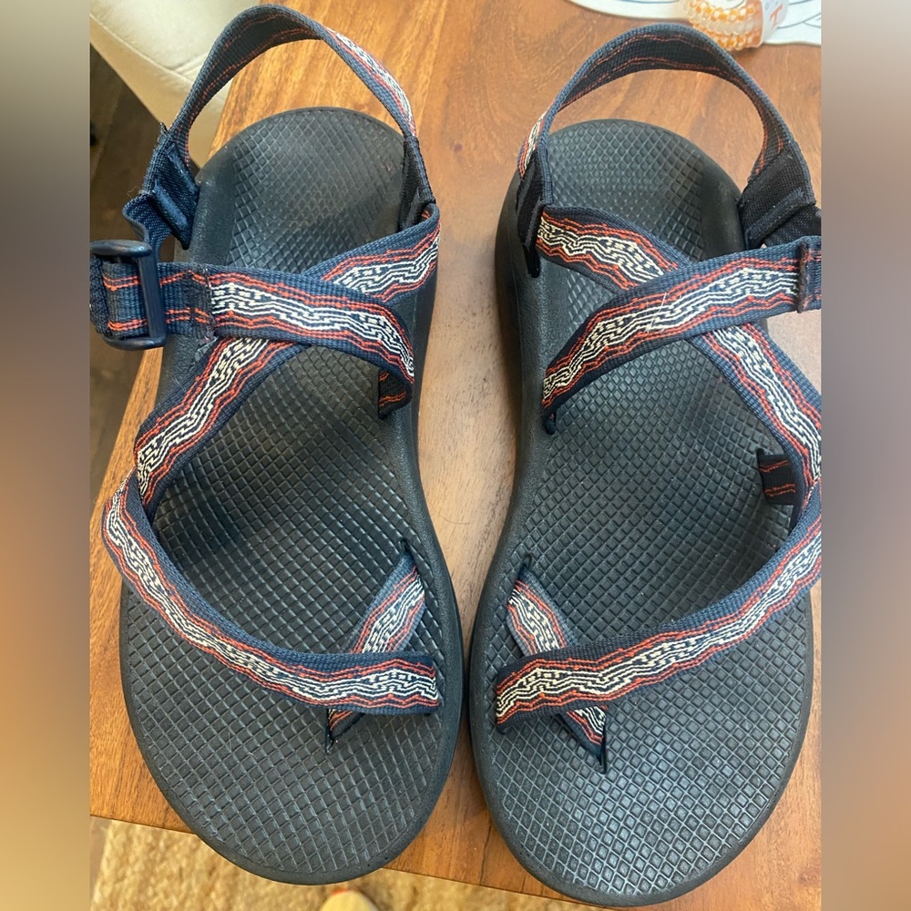 Men’s Chaco Cloud sandals size M10